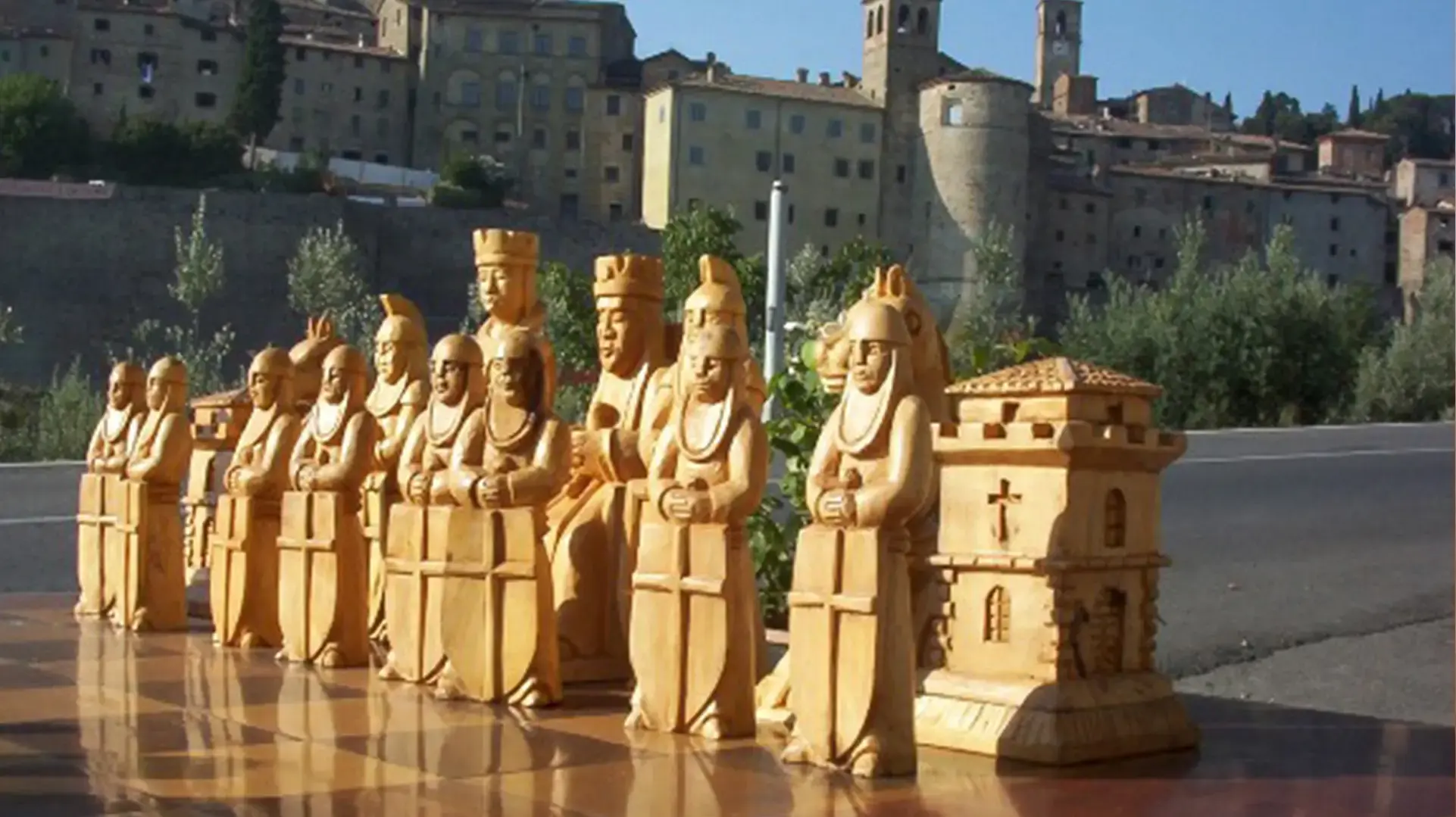 Scultura e intaglio su legno